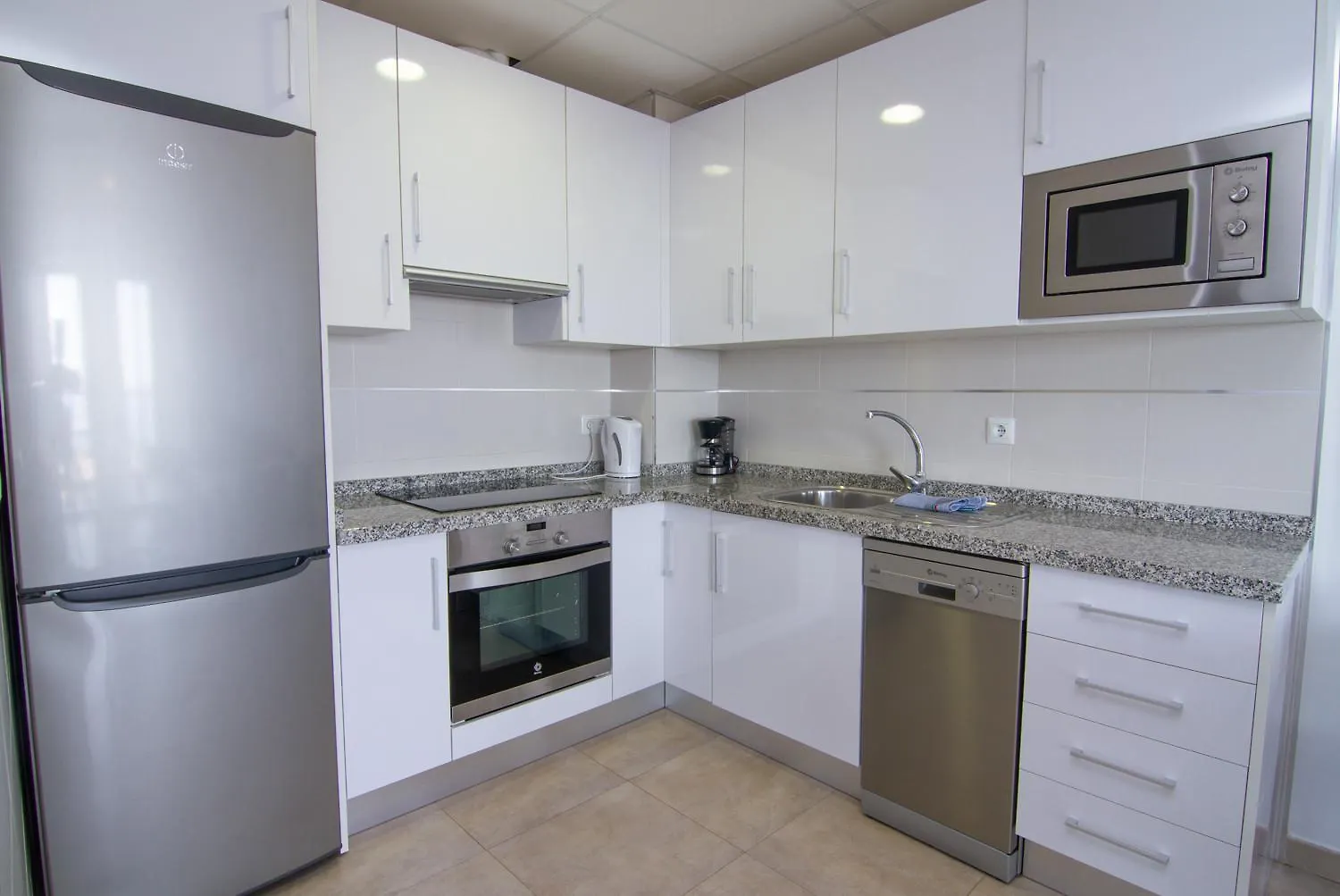 Apartamentos & Spa Torres De San Juan Nerja Appartement