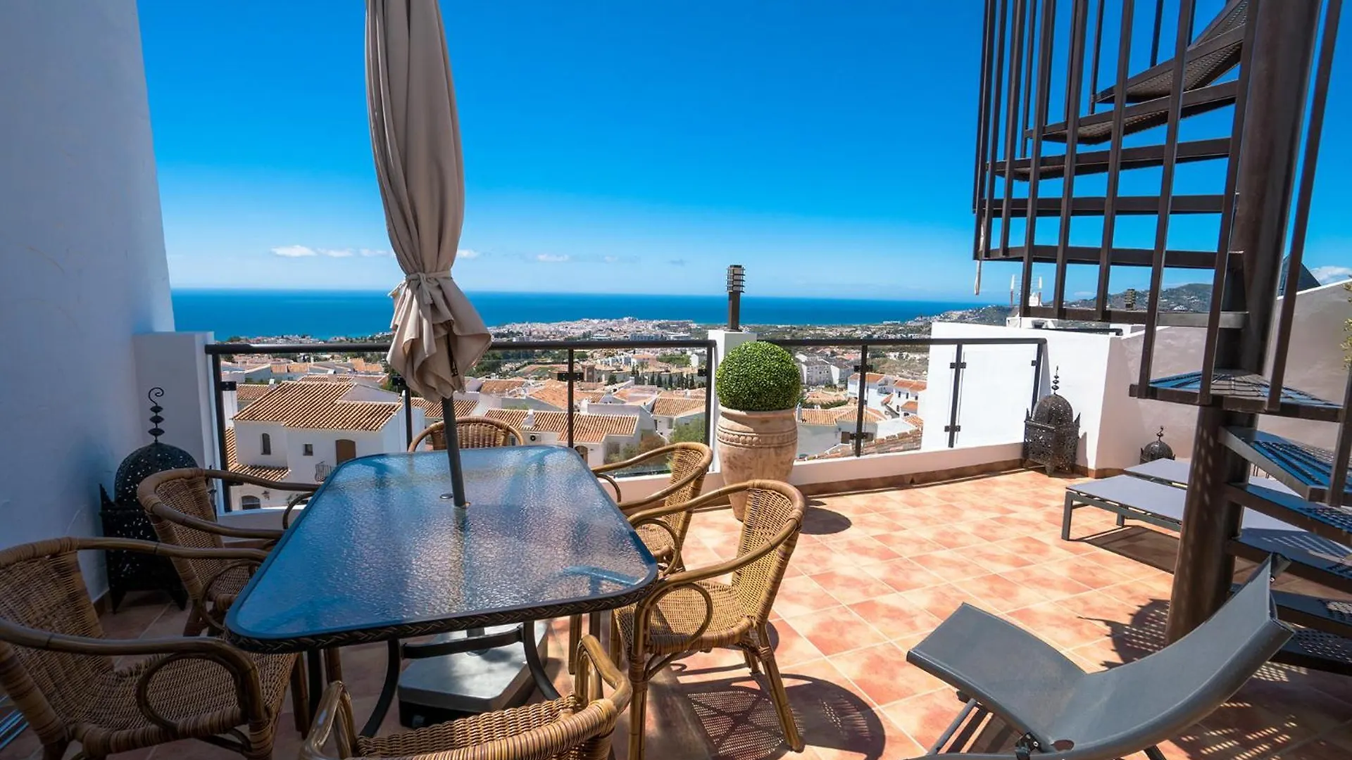 Apartamentos & Spa Torres De San Juan Nerja Apartment