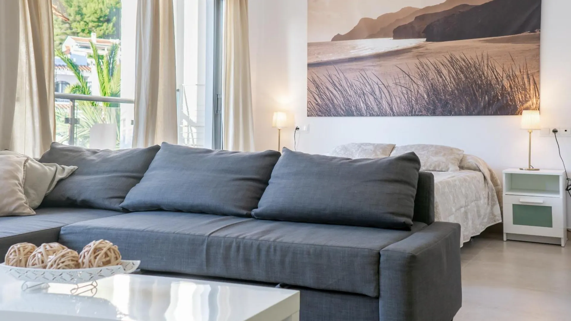 Apartamentos & Spa Torres De San Juan Nerja 0*,