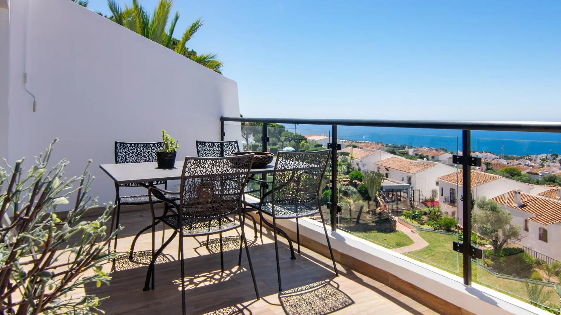 Apartamentos & Spa Torres De San Juan Nerja Apartment
