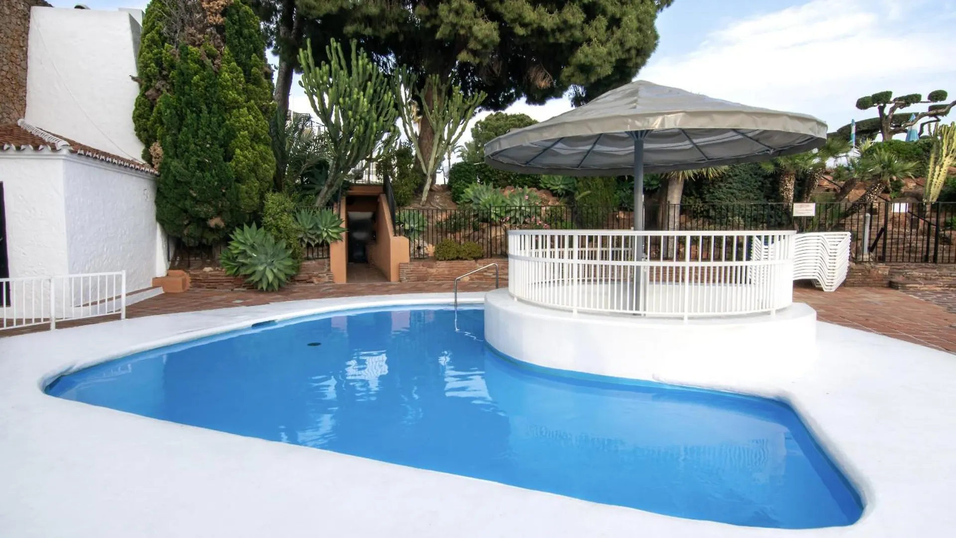 Apartamentos & Spa Torres De San Juan ネルハ アパート